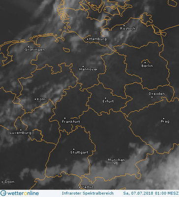Abb. 2: Satellitenbild (Infrarot) vom 07.07.2018, 01.00 MESZ.<br />Quelle: http://www.wetteronline.de/