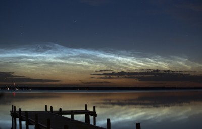 02:33 MESZ - Helligkeit 4 - Sonnenstand bei -13,1° (73mm, Kleinbild)