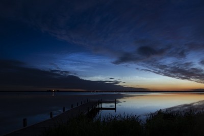 03:32 MESZ - Helligkeit 3 (höheres Feld), Helligkeit 2 (horizontnahes Feld) - Sonnenstand bei -9,5° (24mm, Kleinbild)