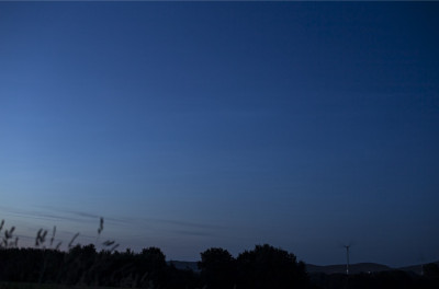 23:03 MESZ (50mm, KB)