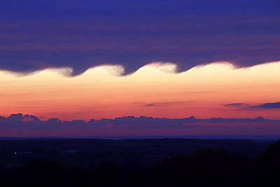 Kelvin-Helmholtz-Wolken (?)