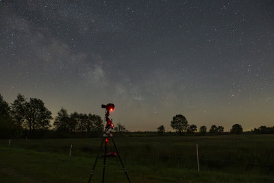 12.05.2024, 01:37 MESZ - Das aufgehende galaktische Zentrum als fotografisches Ziel in Richtung SSO (24mm, KB)