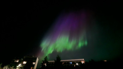 22:01 UTC+3 | ƒ/2,2 | 1/10sec | 2,2 mm | ISO 2500